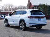 New 2025 Volkswagen Atlas SEL Premium R-Line image 3