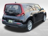 Used 2022 Kia Soul LX w/ Technology Package image 6