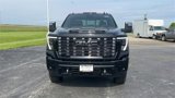 New 2025 GMC Sierra 2500 Denali Ultimate image 3