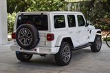Used 2022 Jeep Wrangler Unlimited Sahara image 6