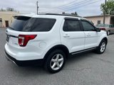 Used 2017 Ford Explorer XLT w/ Equipment Group 201A image 4