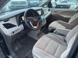 Used 2015 Toyota Sienna LE image 6