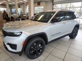 New 2025 Jeep Grand Cherokee Limited w/ Black Appearance Package image 4