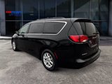 Used 2020 Chrysler Voyager Lxi image 3