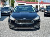Used 2016 Ford Focus SE w/ SE Cold Weather Package image 2