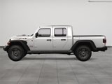 New 2025 Jeep Gladiator Mojave image 3