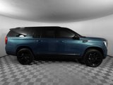 Used 2025 GMC Yukon XL Denali Ultimate image 5