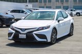 Used 2024 Toyota Camry SE image 3