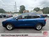 Used 2022 Ford Escape SE image 2