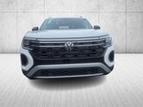 New 2025 Volkswagen Atlas Peak Edition SE image 2