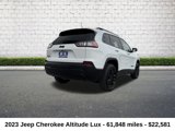 Used 2023 Jeep Cherokee Altitude Lux image 3