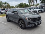 New 2025 Volkswagen Atlas Cross Sport SEL Premium R-Line image 2