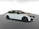 Used 2024 Nissan Altima 2.5 SR image 2