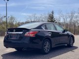 Used 2015 Nissan Altima 2.5 S w/ Sport Value Package image 5