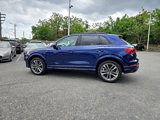 Used 2022 Audi Q3 2.0T Premium w/ Black Optic Sport Package image 6