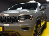 Used 2019 Jeep Grand Cherokee Trailhawk w/ Trailhawk Luxury Group image 2