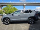 Used 2024 Volkswagen Taos SE w/ Panoramic Sunroof Package image 5