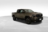 New 2025 Toyota Tacoma TRD Sport w/ TRD Sport Upgrade Package image 4