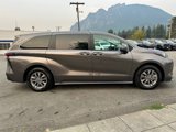 Used 2023 Toyota Sienna LE image 5