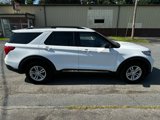 Used 2020 Ford Explorer XLT w/ Comfort Package image 4