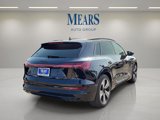 Used 2022 Audi e-tron Premium Plus w/ Premium Plus Package image 4