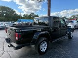 Used 2023 Jeep Gladiator Sport image 4