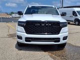 New 2026 RAM 1500 4x4 Crew Cab image 2