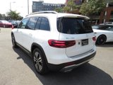 Used 2025 Mercedes-Benz GLB 250 4MATIC image 2