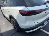 New 2025 INFINITI QX60 Luxe image 3
