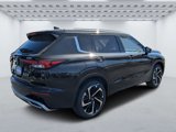 New 2024 Mitsubishi Outlander SEL image 3