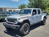 Used 2024 Jeep Gladiator Rubicon image 2