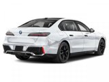 New 2026 BMW 750e xDrive image 2