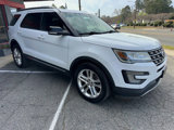 Used 2016 Ford Explorer XLT w/ Equipment Group 202A image 3