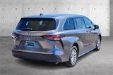 Used 2022 Toyota Sienna LE image 3