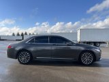 Used 2017 Lincoln Continental Select image 6