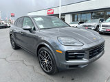 Used 2024 Porsche Cayenne w/ Technology Package image 2