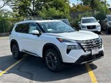 New 2026 Nissan Rogue Platinum w/ Platinum Premium Package image 3