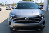 New 2026 Volkswagen Atlas SE image 2