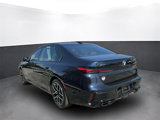 Used 2025 BMW 760i xDrive image 4