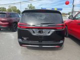 New 2026 Chrysler Pacifica Select image 3