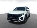 Used 2024 Volkswagen Atlas Cross Sport SE image 4