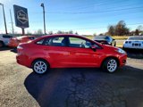 Used 2015 Ford Fiesta SE image 3