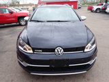 Used 2017 Volkswagen Golf Alltrack S image 2