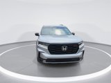 Used 2025 Honda Pilot TrailSport image 3