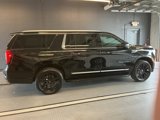 Used 2024 GMC Yukon XL Denali image 5