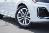 New 2025 Audi Q7 3.0T Prestige image 2