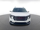 Used 2024 GMC Terrain SLT image 4