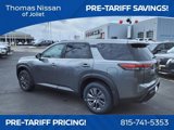 New 2025 Nissan Pathfinder S image 5