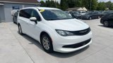 Used 2022 Chrysler Voyager LX image 3
