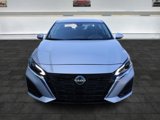 Used 2023 Nissan Altima 2.5 SV image 3